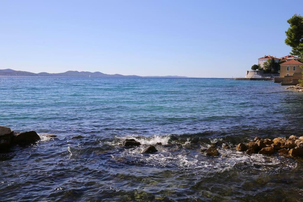 Seafront Beach Apartment - Directly At The Beach Zadar Buitenkant foto