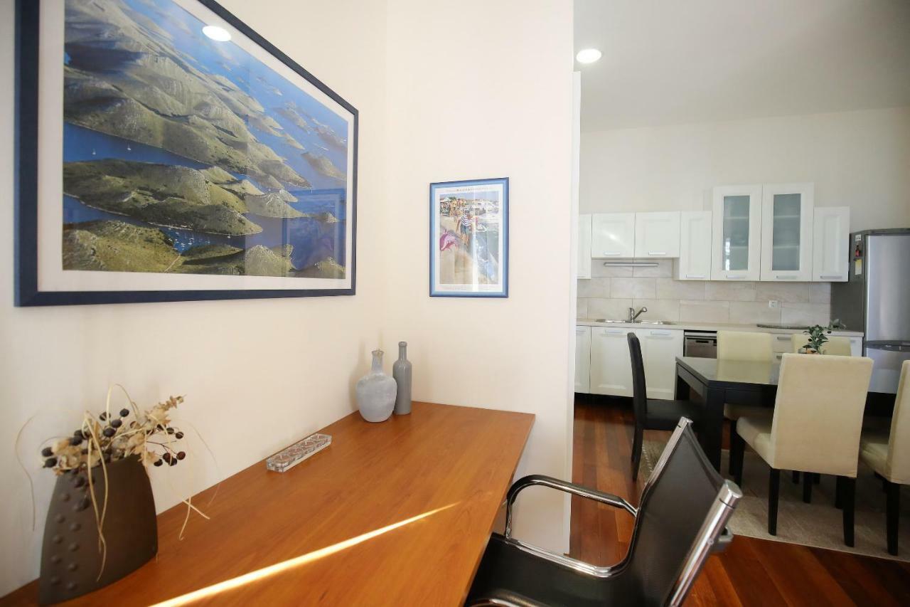 Seafront Beach Apartment - Directly At The Beach Zadar Buitenkant foto