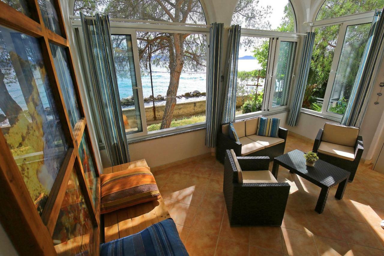 Seafront Beach Apartment - Directly At The Beach Zadar Buitenkant foto