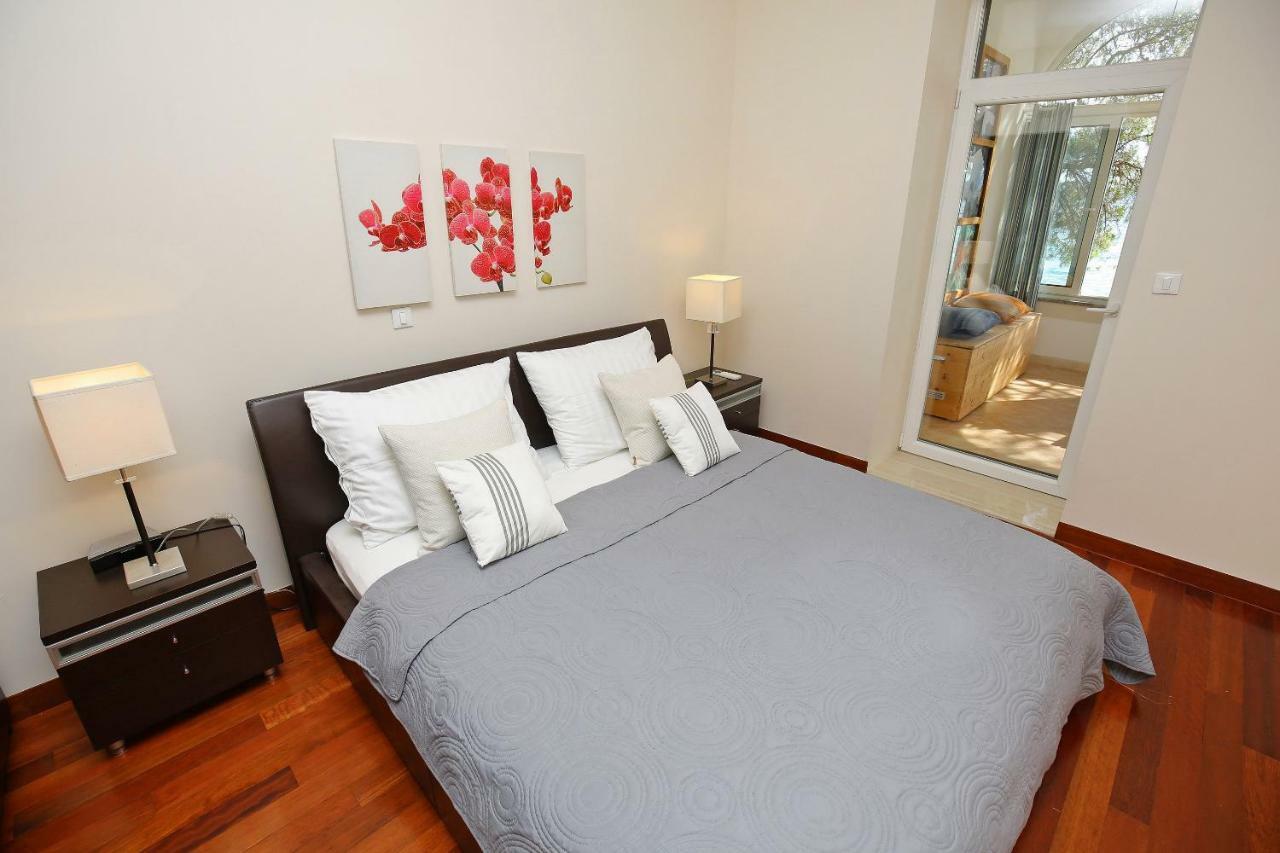 Seafront Beach Apartment - Directly At The Beach Zadar Buitenkant foto