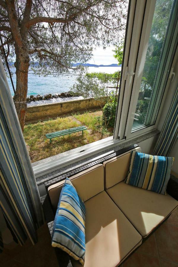 Seafront Beach Apartment - Directly At The Beach Zadar Buitenkant foto